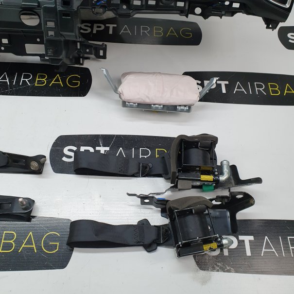 MAZDA 3 LIFT TABLEAU DE BORD AIRBAG ENSEMBLE...