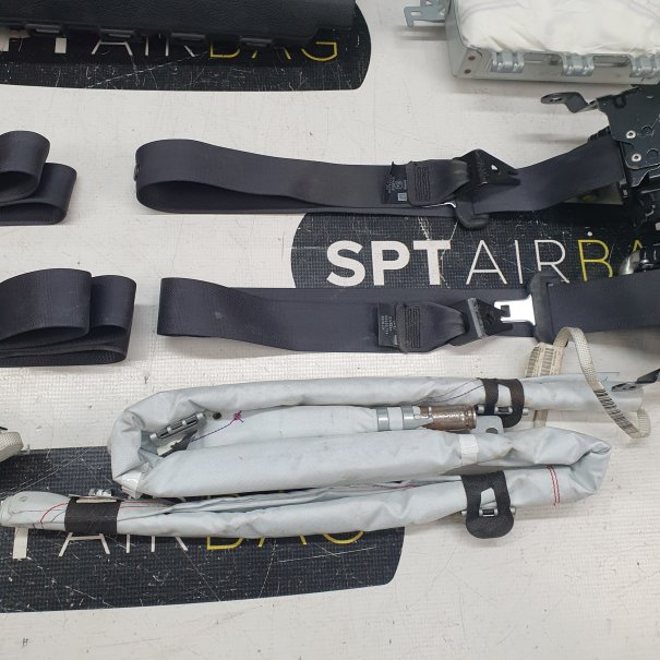 CX30 DASHBOARD AIRBAG KIT SEAT BELTS CURTAINS