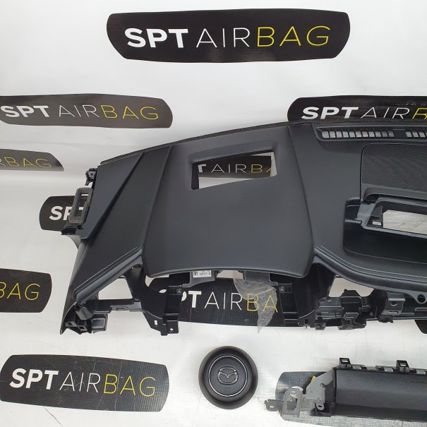 CX30 DASHBOARD AIRBAG SET VEILIGHEIDSRIEMEN