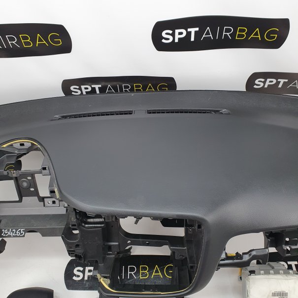 OUTLANDER III 3 DASHBOARD AIRBAG KIT SEAT BELTS...