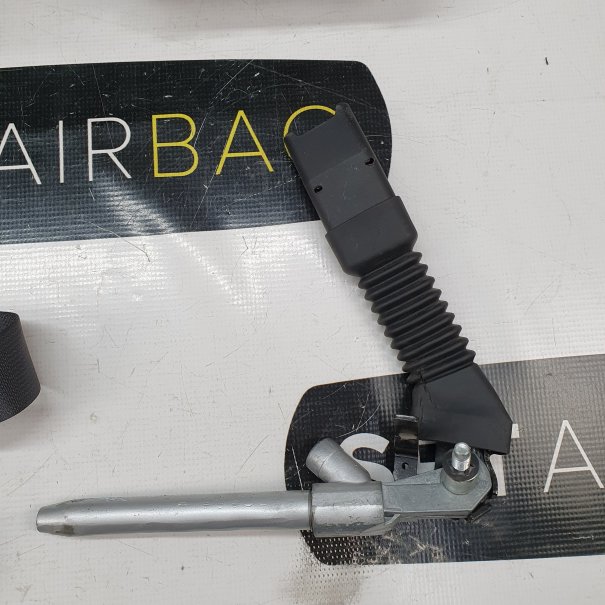 OUTLANDER III 3 DASHBOARD AIRBAG KIT SEAT BELTS...