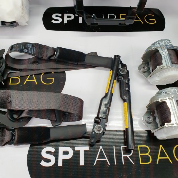 ASTRA K DASHBOARD AIRBAG KIT SEAT BELTS...