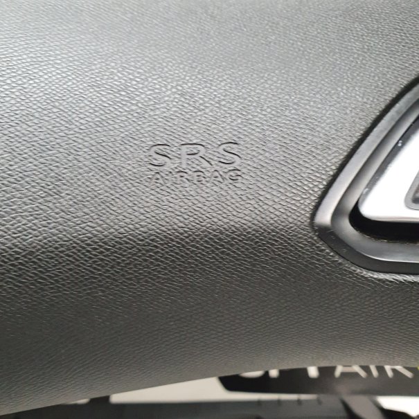 308 T9 LIFT DASHBOARD AIRBAG KIT SEAT BELTS