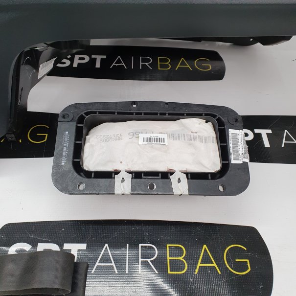 508 DASHBOARD AIRBAG KIT SEAT BELTS