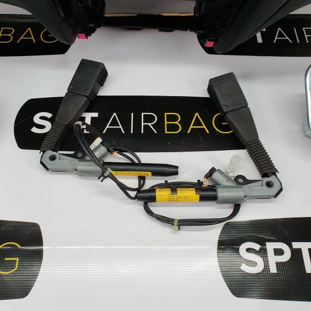 F25 DASHBOARD HEAD UP AIRBAG KIT TENSIONERS