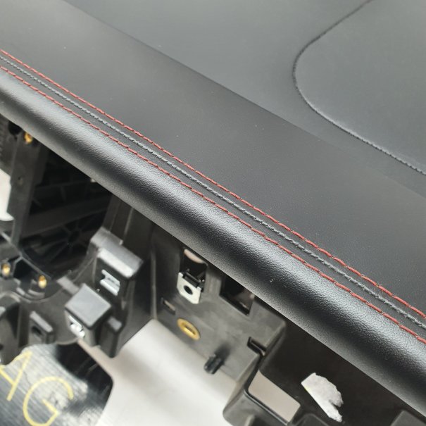 MACAN DASHBOARD AIRBAG KIT SEAT BELTS