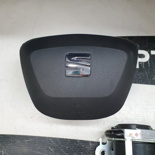 TOLEDO CRUSCOTTO AIRBAG SET CINTURE DI SICUREZZA