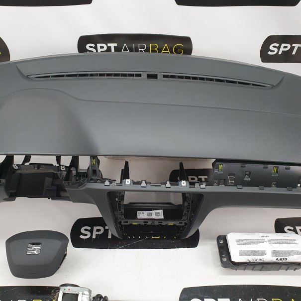 TOLEDO CRUSCOTTO AIRBAG SET CINTURE DI SICUREZZA