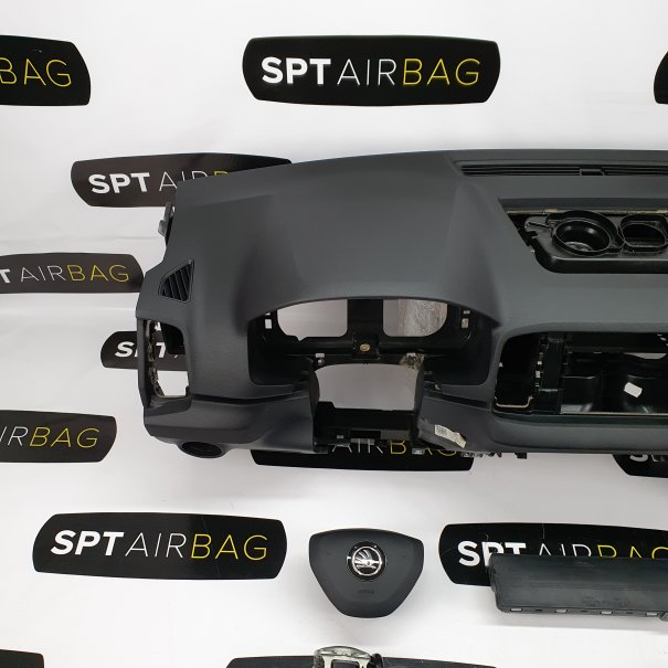 KAROQ TABLEAU DE BORD AIRBAG ENSEMBLE CEINTURES...