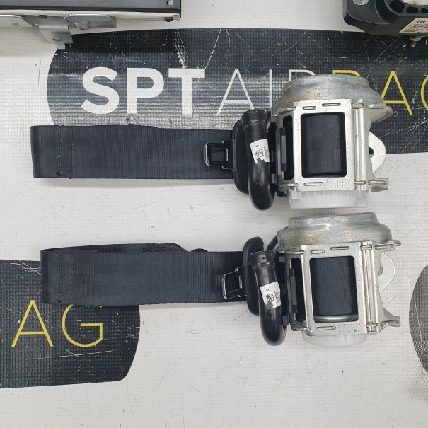 OCTAVIA IV 4 HEAD UP CONSOLE DASHBOARD AIRBAG...