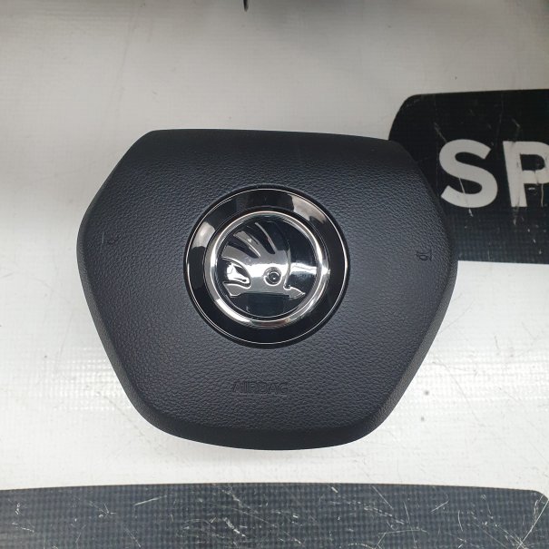 OCTAVIA IV 4 CRUSCOTTO AIRBAG SET CINTURE DI...