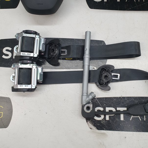 FABIA IV 4 DASHBOARD AIRBAG SET VEILIGHEIDSGORDELS