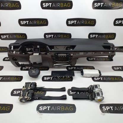 SUEPERB III 3 LIFT DASHBOARD AIRBAG SET VEILIGHEIDSRIEMEN