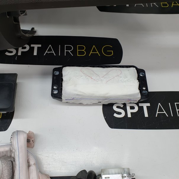 SUPERB III 3 LIFT DASHBOARD AIRBAG SET...