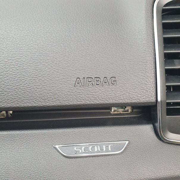 KAROQ KONSOLE ARMATURENBRETT AIRBAG KIT SITZGURTE