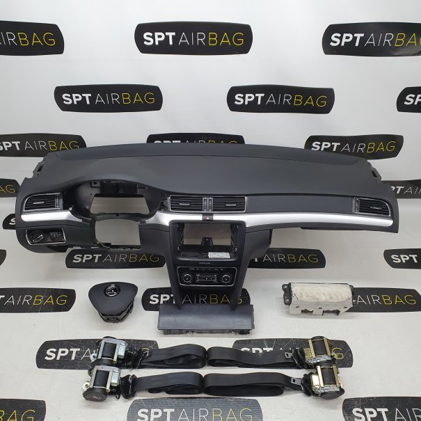 SUPERB II 2 LIFT DASHBOARD AIRBAG SET REEKS ZITBANDEN VEILIGHEIDSRIEMEN