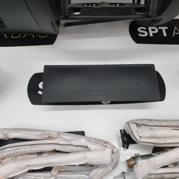 SUPERB III 3 LIFT DASHBOARD AIRBAG SET...