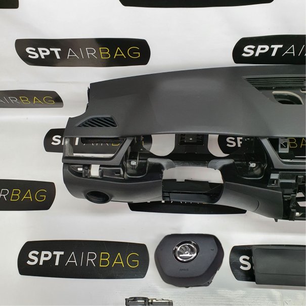 SUPERB III 3 CRUSCOTTO AIRBAG SET CINTURE DI SICUREZZA