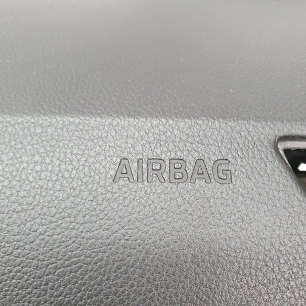 SUPERB III 3 KONSOLA DESKA ROZDZIELCZA AIRBAG...