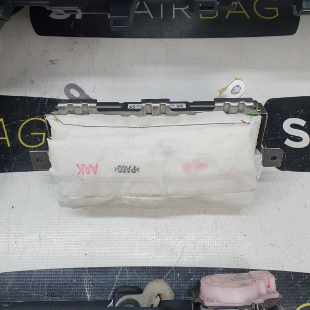 OUTBACK VI 6  ARMATURENBRETT AIRBAG KIT...