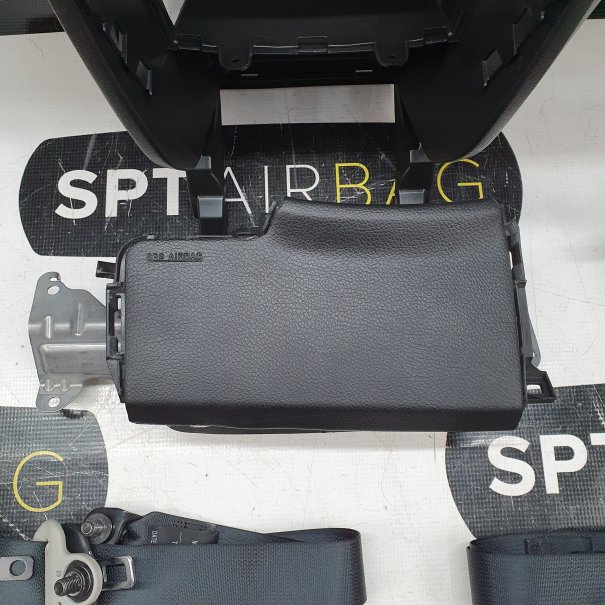 VITARA DASHBOARD AIRBAG SET REEKS ZITBANDEN...