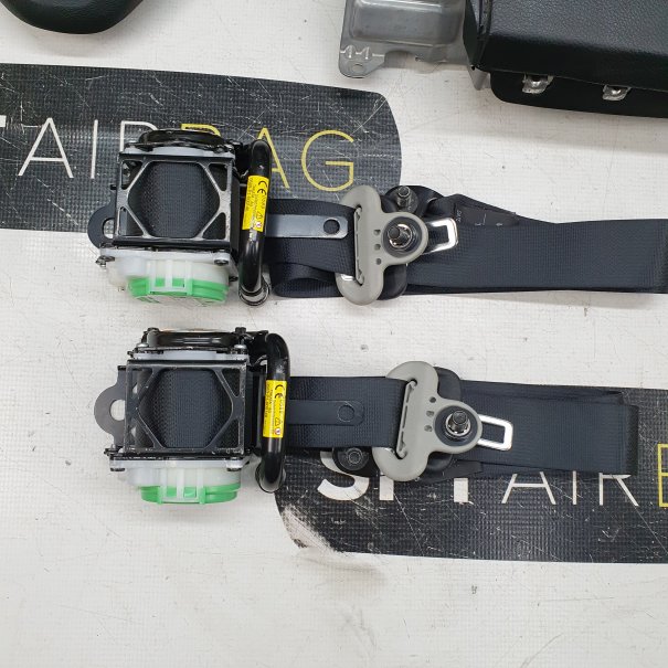 VITARA DASHBOARD AIRBAG SET REEKS ZITBANDEN...