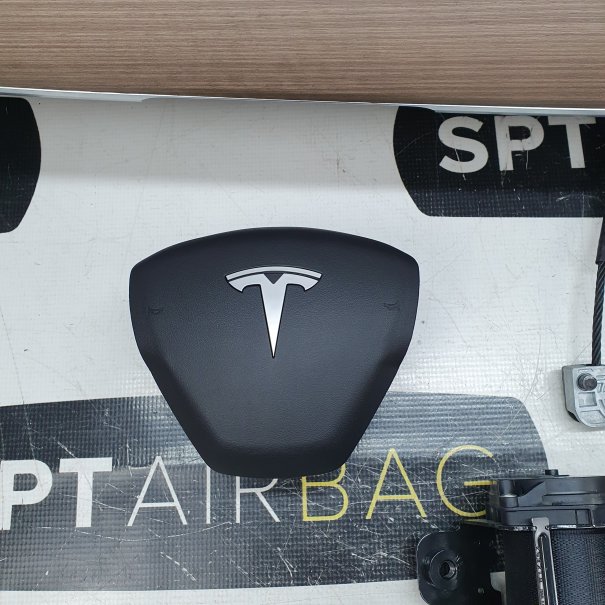 TESLA MODEL 3 CONSOLE DASHBOARD AIRBAG SEATBELT...