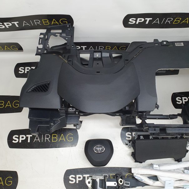 COROLLA E21 FACELIFT CONSOLE ARMATURENBRETT...