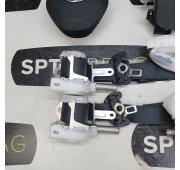 COROLLA E21 FACELIFT CONSOLE ARMATURENBRETT AIRBAG KIT SICHERHEITSGURTE