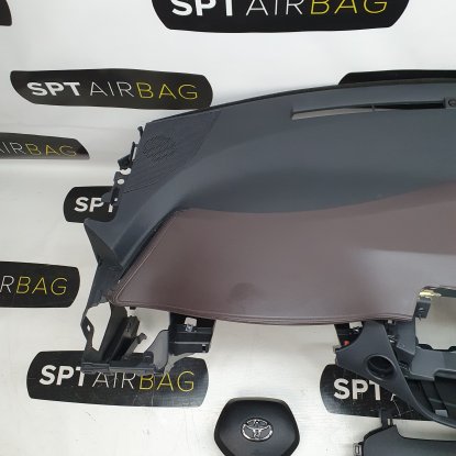 CHR C-HR DASHBOARD AIRBAG KIT SEAT BELTS 2