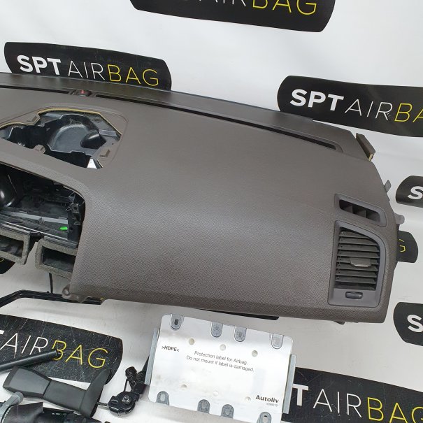 XC60 DASHBOARD AIRBAG SET VEILIGHEIDSRIEMEN