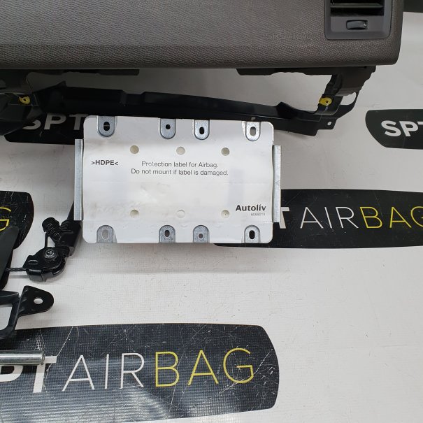 XC60 DASHBOARD AIRBAG SET VEILIGHEIDSRIEMEN