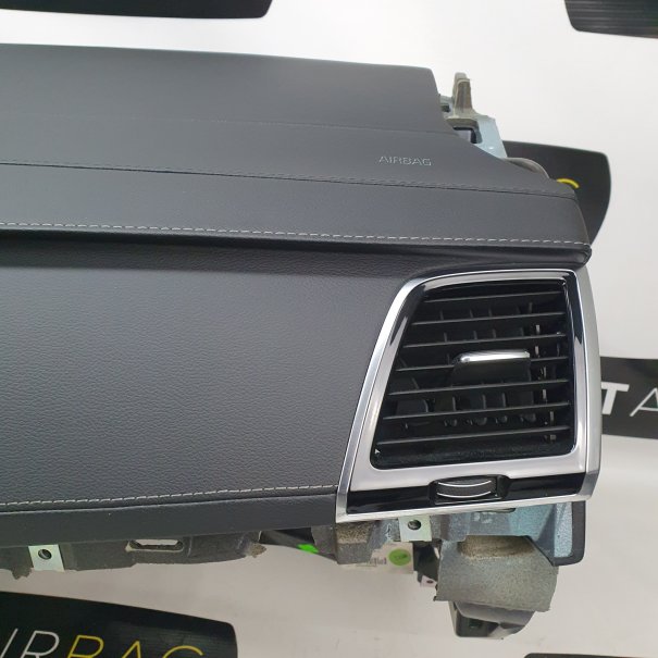 XC90 II CONSOLE DASHBOARD