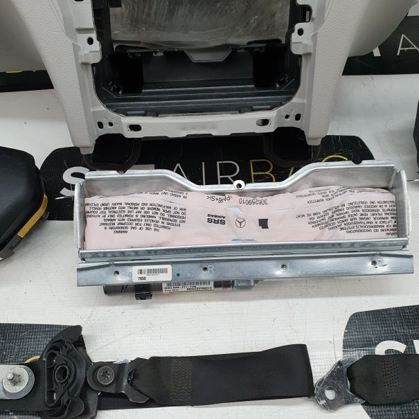 C KLASA W204 LIFT DASHBOARD AIRBAG SET...