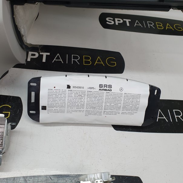 C KLASA W204 LIFT TABLEAU DE BORD AIRBAG...