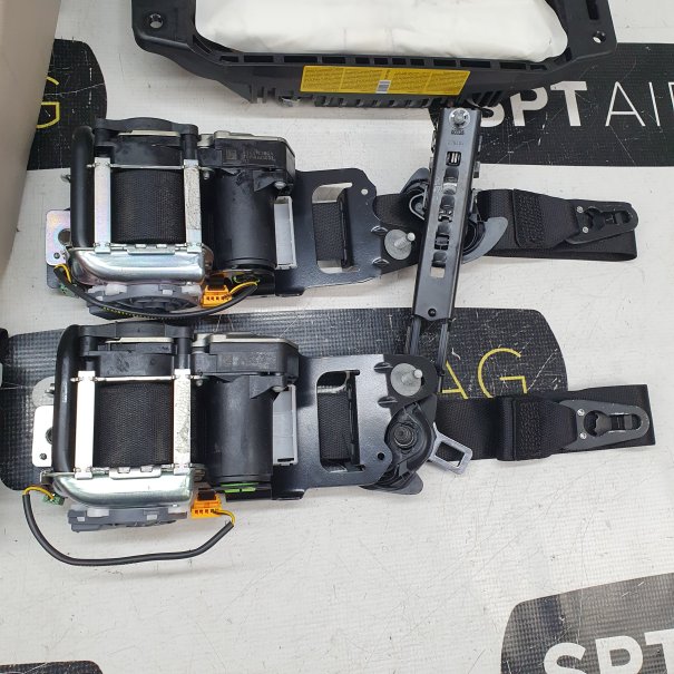 C KLASA W205 ARMATURENBRETT AIRBAG KIT...