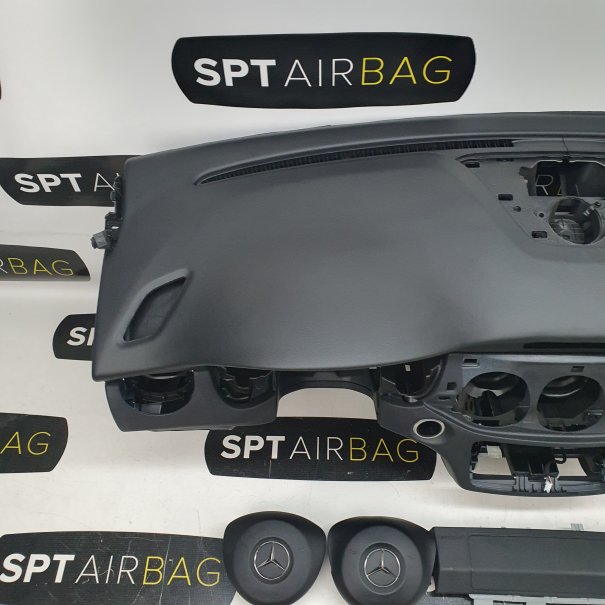 CLA W117 LIFT DASHBOARD AIRBAG SET...