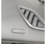 CLA W117 LIFT DASHBOARD AIRBAG SET VEILIGHEIDSRIEMEN