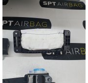CLA W117 LIFT DASHBOARD AIRBAG SET VEILIGHEIDSRIEMEN