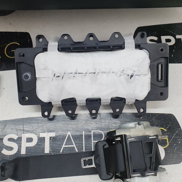 A KLASA W117 CLA W118 TABLEAU DE BORD AIRBAG...