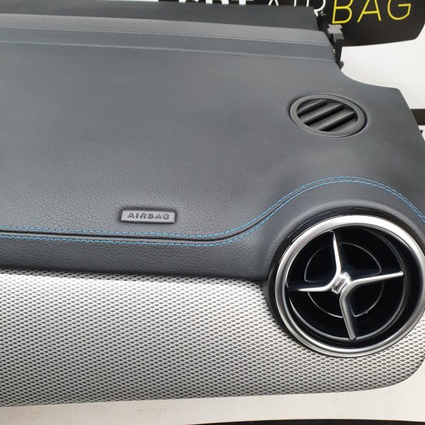 B KLASA W246 LIFT KONSOLA DESKA ROZDZIELCZA...