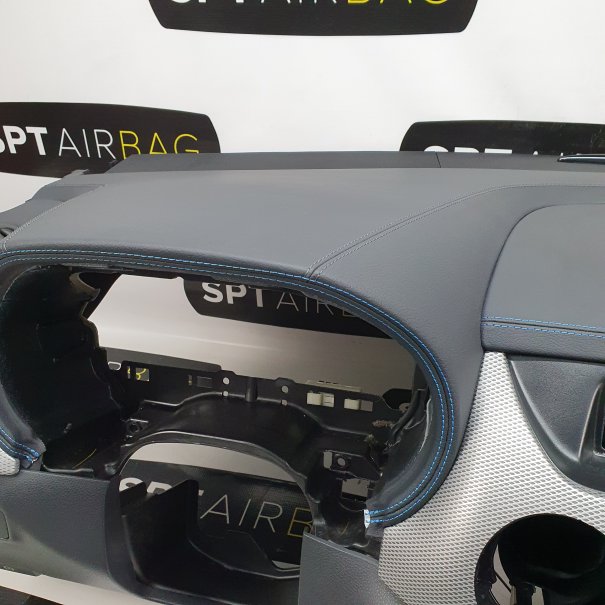 B KLASA W246 ARMATURENBRETT AIRBAG KIT...