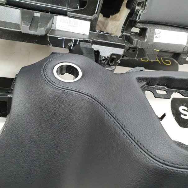 GLE W166 CONSOLE DASHBOARD AIRBAG KIT SEAT BELTS