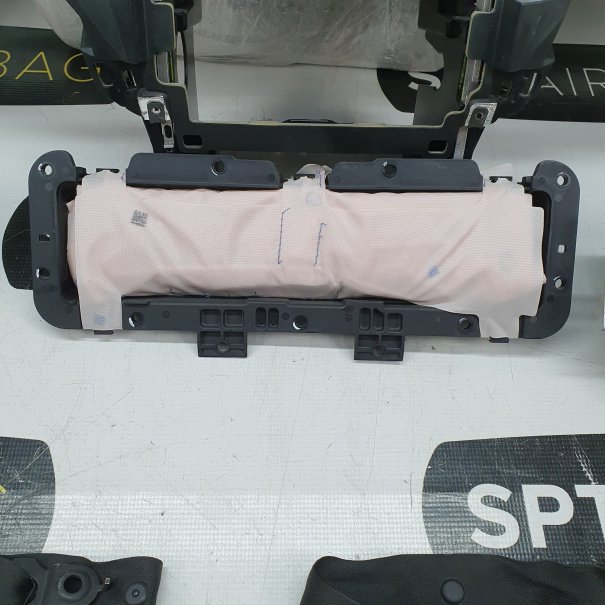 ML W166 KONSOLA DESKA ROZDZIELCZA AIRBAG...