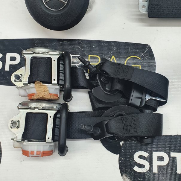 A KLASA W177 ARMATURENBRETT AIRBAG KIT...