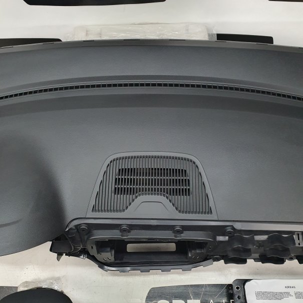 MII DASHBOARD AIRBAG SET REEKS ZITBANDEN...