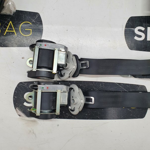 MII DASHBOARD AIRBAG KIT SEAT BELTS