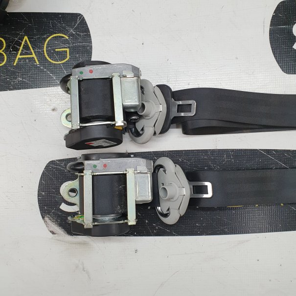 MII DASHBOARD AIRBAG KIT SEAT BELTS