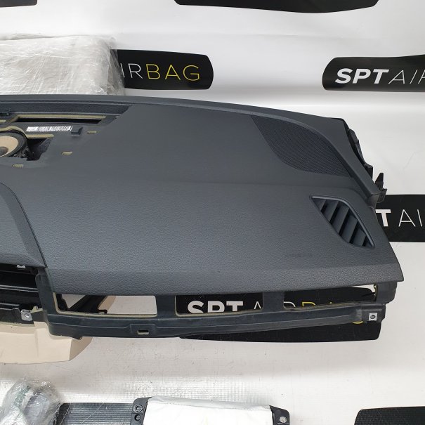 A4 B9 DASHBOARD AIRBAG SET REEKS ZITBANDEN...
