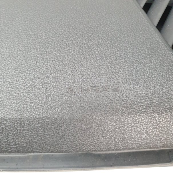 A4 B9 DASHBOARD AIRBAG SET REEKS ZITBANDEN...